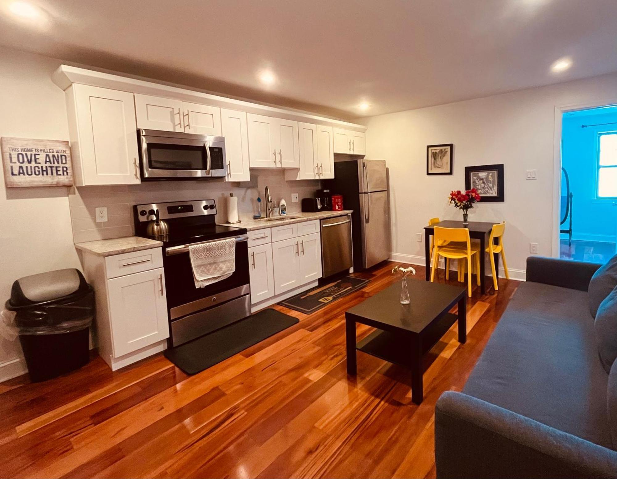Апартаменты Modern Cozy Unit Near Geno'S & Pat'S Филадельфия Экстерьер фото